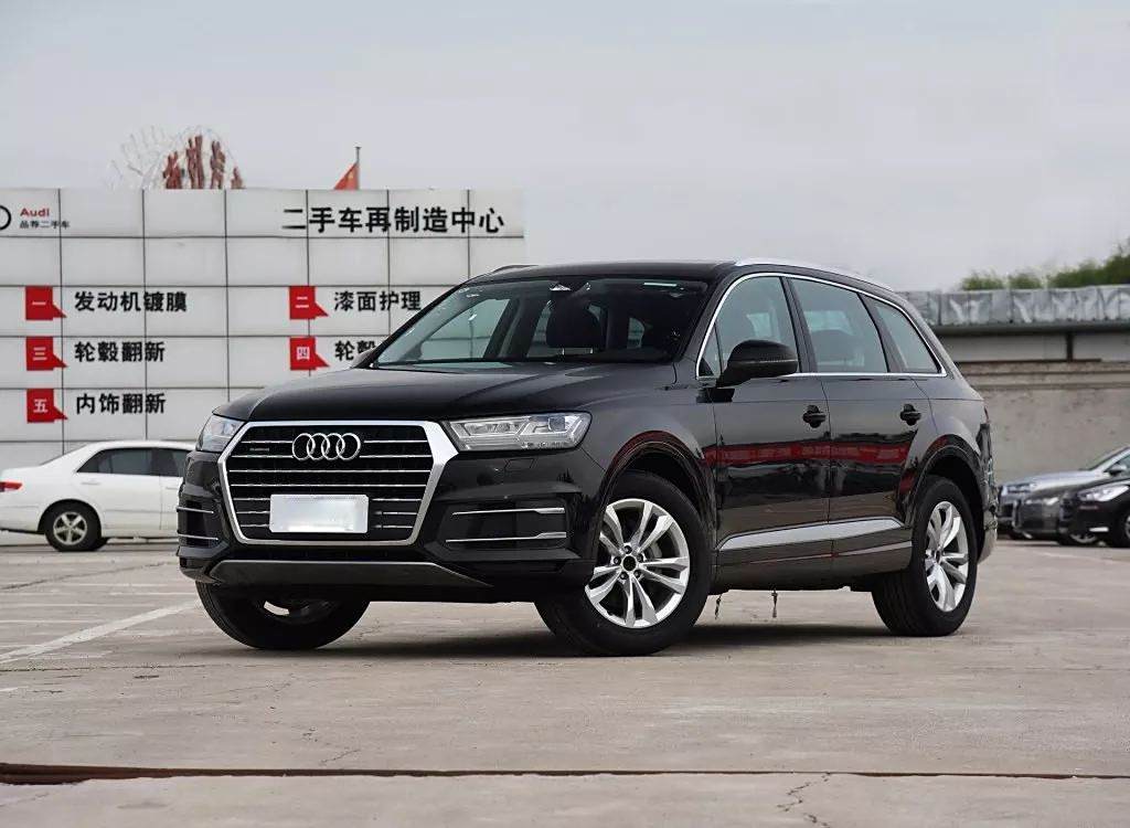 奥迪Q7全方位性价比详解，豪华SUV报价与特性概览