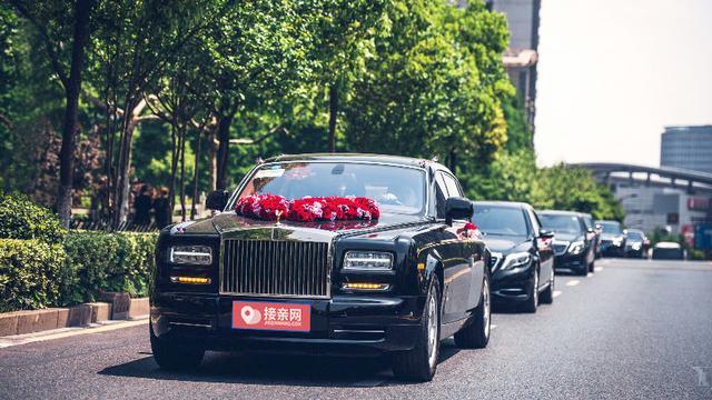 劳斯莱斯婚车，璀璨浪漫，共赴幸福之约