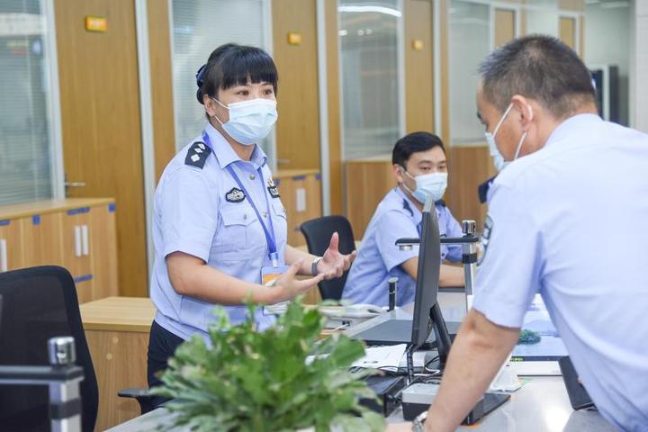 嘉兴车管所，开启汽车新时代窗口